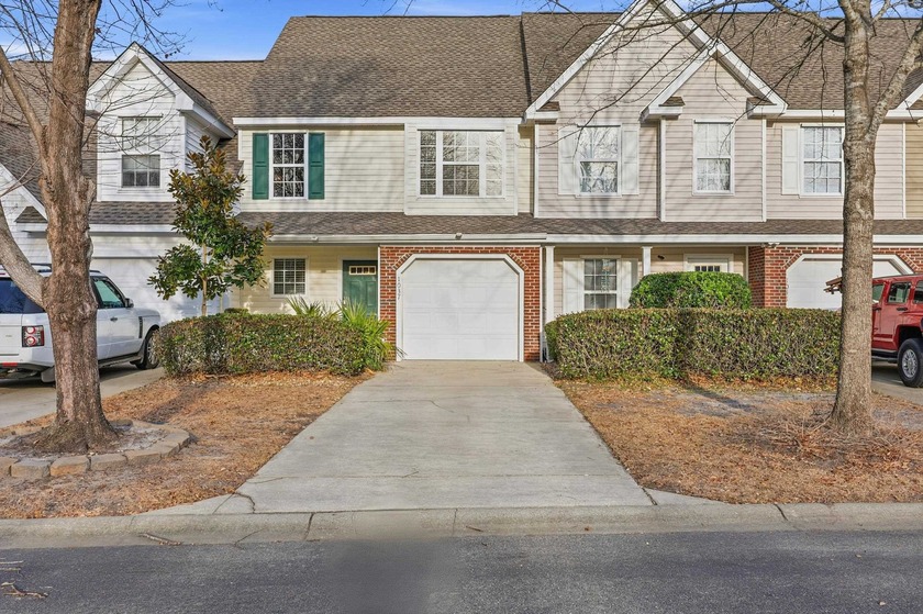Welcome to this move-in ready 2-bedroom, 2.5-bath townhouse - Beach Townhome/Townhouse for sale in Myrtle Beach, South Carolina on Beachhouse.com