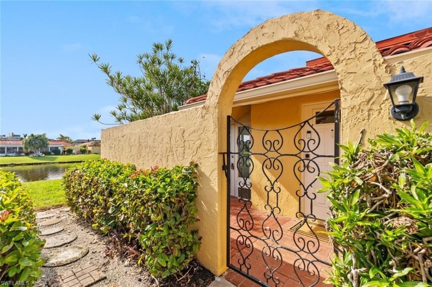 This charming 2 bedroom, 2 bath waterfront residence offers - Beach Home for sale in Naples, Florida on Beachhouse.com