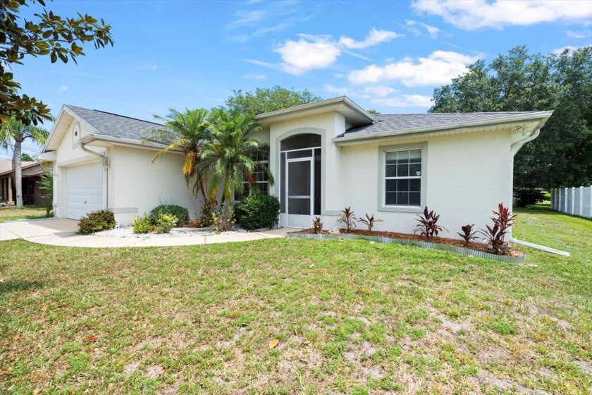 Under contract-accepting backup offers. This lovingly maintained - Beach Home for sale in Palm Coast, Florida on Beachhouse.com