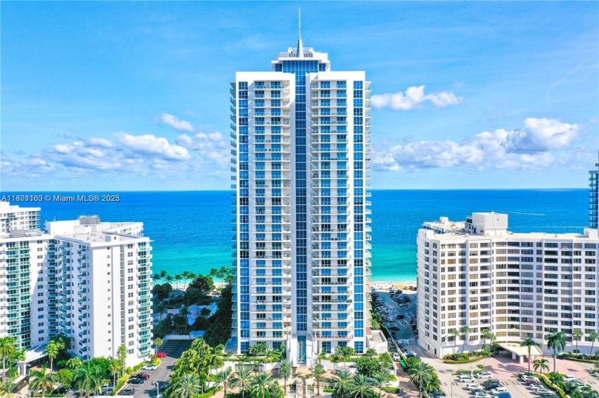 LUXURIOUS OCEANFRONT RESIDENCE WITH UNOBSTRUCTED VIEWS of the - Beach Condo for sale in Hollywood, Florida on Beachhouse.com