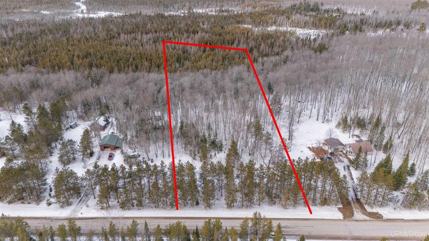 4.61 acre building site located about 15 minutes north of - Beach Acreage for sale in Manistique, Michigan on Beachhouse.com
