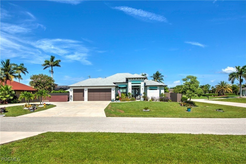 ?? Just Listed: Stunning 2021 Home in the Heart of SW Cape Coral - Beach Home for sale in Cape Coral, Florida on Beachhouse.com