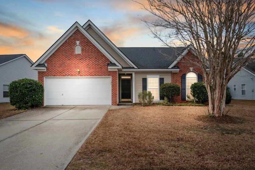 Discover the perfect blend of charm, comfort, and convenience in - Beach Home for sale in Mount Pleasant, South Carolina on Beachhouse.com