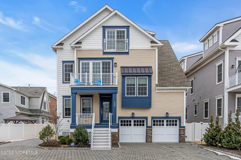 Beautiful custom home is ideally located only 1 block from the - Beach Home for sale in Mantoloking, New Jersey on Beachhouse.com