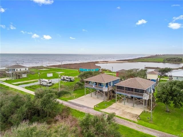 This adorable 2 bedroom 2 bath beach house is nestled in this - Beach Home for sale in Cameron, Louisiana on Beachhouse.com