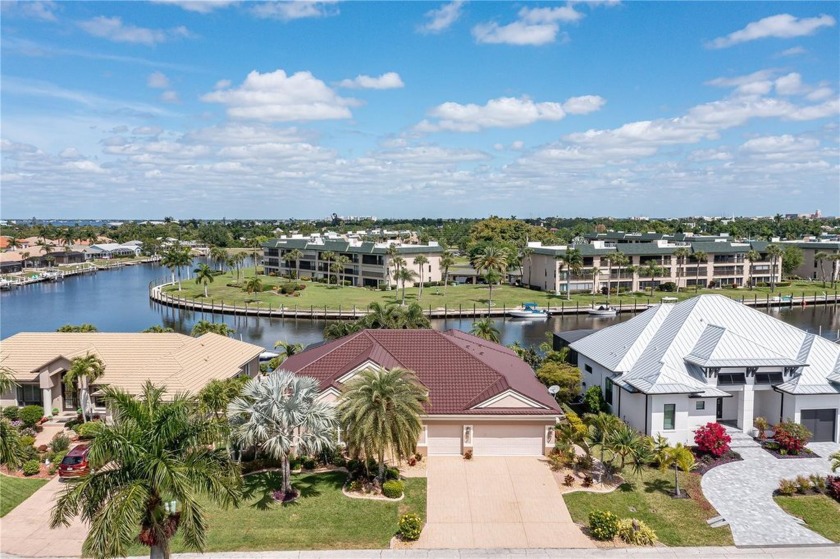 PGI CUSTOM WATERFRONT BEAUTY W/QUICK BOATING ACCESS & **NEW - Beach Home for sale in Punta Gorda, Florida on Beachhouse.com