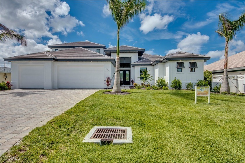 DIRECT GULF ACCESS Luxury Home in SE Cape Coral - Your Florida - Beach Home for sale in Cape Coral, Florida on Beachhouse.com