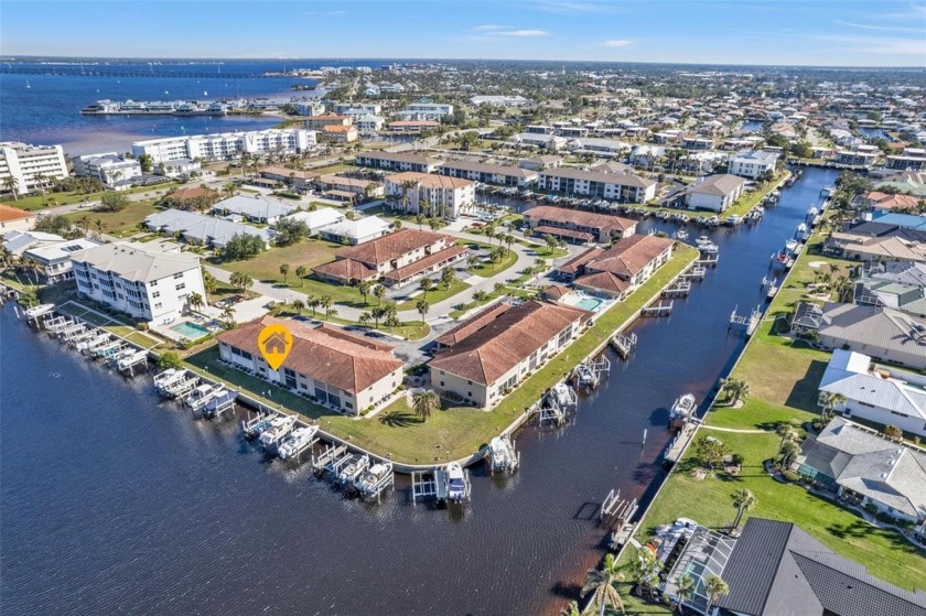 Ground level 2 bedroom, 2 bathroom split floor plan remodeled - Beach Condo for sale in Punta Gorda, Florida on Beachhouse.com