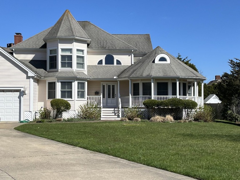 Ocean Pearl-A coastal gem in the Heart of Falmouth!  Walk to the - Beach Home for sale in Falmouth, Massachusetts on Beachhouse.com