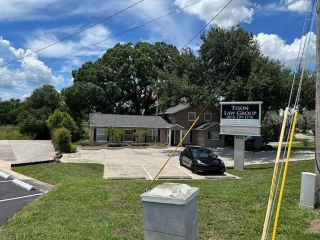Original Carrollwood - Established professional office location - Beach Commercial for sale in Tampa, Florida on Beachhouse.com