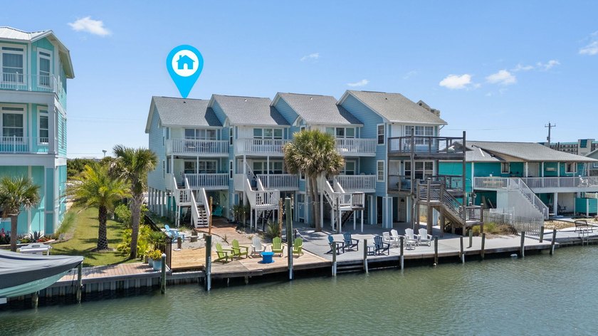 Welcome to ''The Salty Flamingo''! Waterfront living meets - Beach Townhome/Townhouse for sale in Navarre, Florida on Beachhouse.com