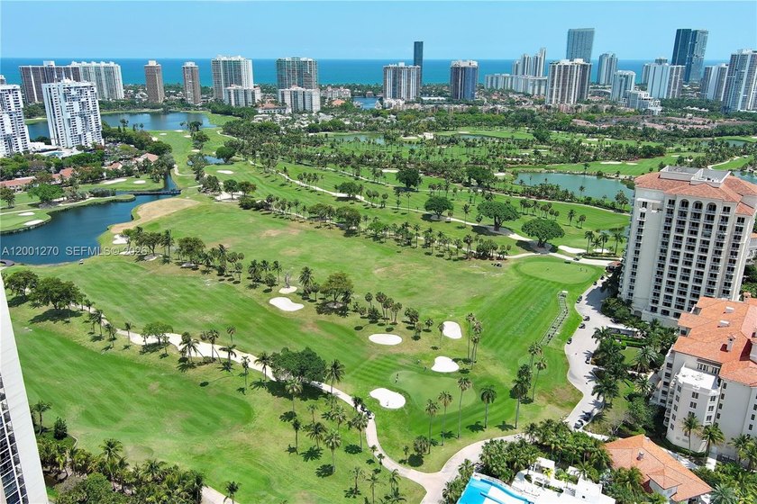 Stunning penthouse residence in the highly desirable Coronado - Beach Condo for sale in Aventura, Florida on Beachhouse.com
