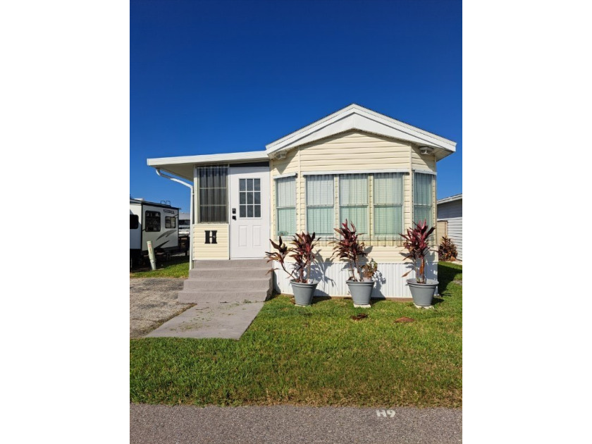 Enjoy affordable waterfront living in this beautifully remodeled - Beach Home for sale in Punta Gorda, Florida on Beachhouse.com