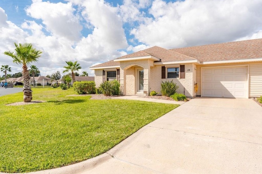 Gorgeous tropical furniture and furnishings! Home has been - Beach Townhome/Townhouse for sale in Laguna Vista, Texas on Beachhouse.com