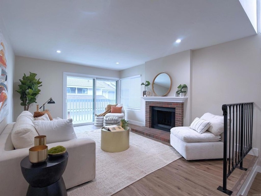 Welcome home to the sought-after Southpointe community in La - Beach Townhome/Townhouse for sale in La Jolla, California on Beachhouse.com