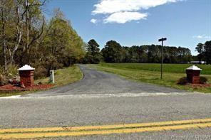 Two parcels consisting of 6.06 total acres. Beautiful, paved - Beach Lot for sale in Mathews, Virginia on Beachhouse.com