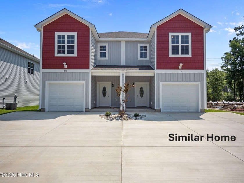 Welcome to this beautiful new townhome in SNEADS FERRY - Beach Townhome/Townhouse for sale in Holly Ridge, North Carolina on Beachhouse.com