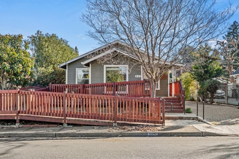 Ready to make a move? This lovely 3-bedroom, 1.5-bath gem is - Beach Home for sale in Ukiah, California on Beachhouse.com