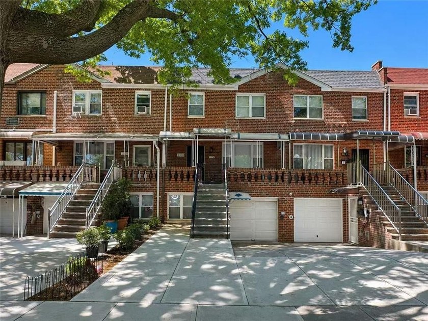 Beautiful fully renovated two-family brick located in the - Beach Home for sale in Brooklyn, New York on Beachhouse.com