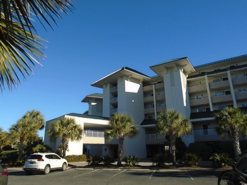 Bridgewater 2 BR corner villa with additional windows making for - Beach Condo for sale in Pawleys Island, South Carolina on Beachhouse.com