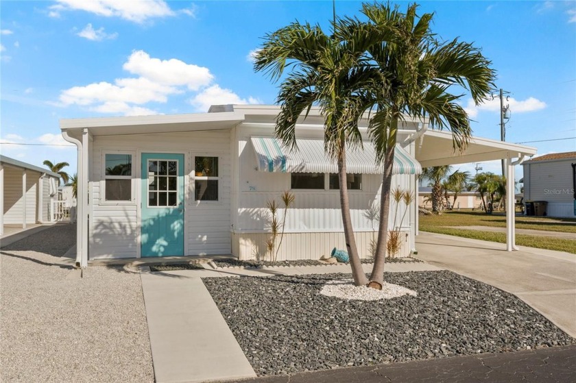 WATERFRONT HOME! This is a great opportunity to own a fully - Beach Home for sale in Punta Gorda, Florida on Beachhouse.com