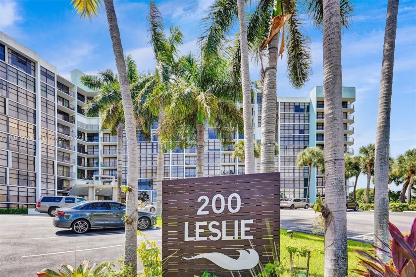 LOCATION!!LOCATION!!!LOCATION!!!Welcome to this gorgeous 2/2 - Beach Condo for sale in Hallandale  Beach, Florida on Beachhouse.com