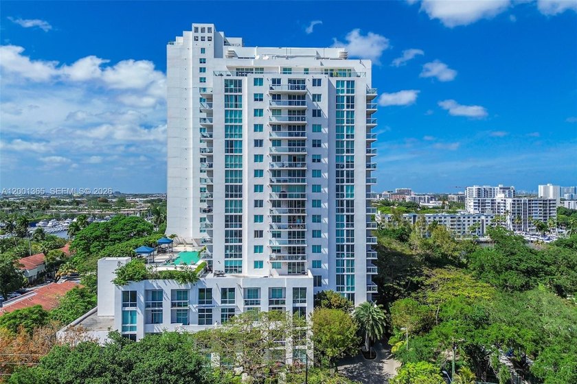 Corner unit, rarely available, 3/3 with  unobstructed views of - Beach Condo for sale in Miami, Florida on Beachhouse.com
