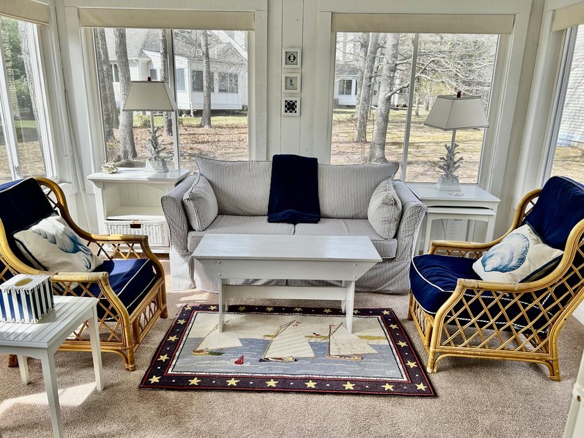 Welcome to 28 Windward Street, a quiet and peaceful condominium - Beach Condo for sale in Mashpee, Massachusetts on Beachhouse.com