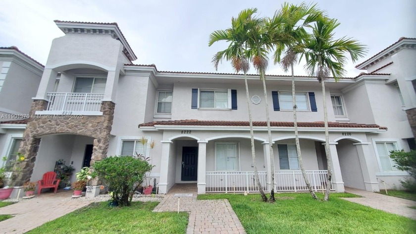 BEAUTIFUL 2/2.1  TOWNHOUSE AT TUSCANY!!! COMPLETELY UPDATED! - Beach Townhome/Townhouse for sale in Miramar, Florida on Beachhouse.com
