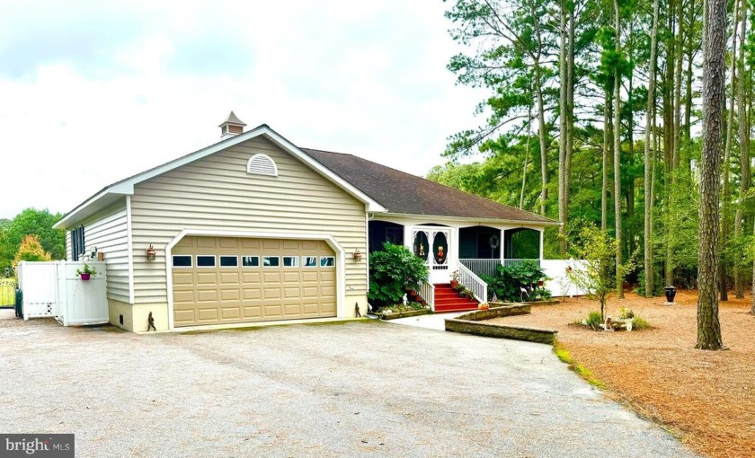 Welcome to 15128 Locust St, a charming 3-bedroom, 2-bath home - Beach Home for sale in Onancock, Virginia on Beachhouse.com