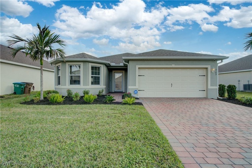 This beautifully furnished 3-bedroom, 2-bathroom home with a - Beach Home for sale in Cape Coral, Florida on Beachhouse.com