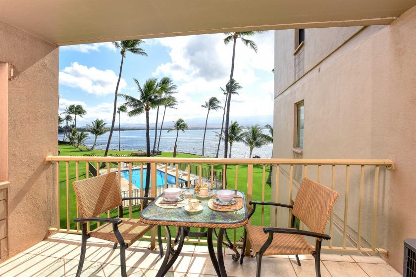 Spectacular ocean views is what you experience when you walk in - Beach Condo for sale in Wailuku, Hawaii on Beachhouse.com