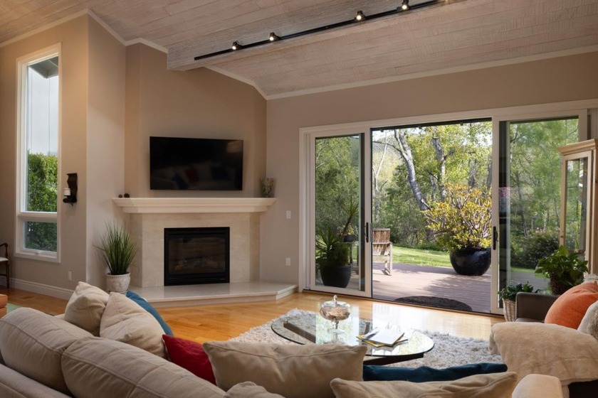 Welcome to this extraordinary Carmel Valley Ranch home. Location - Beach Condo for sale in Carmel, California on Beachhouse.com