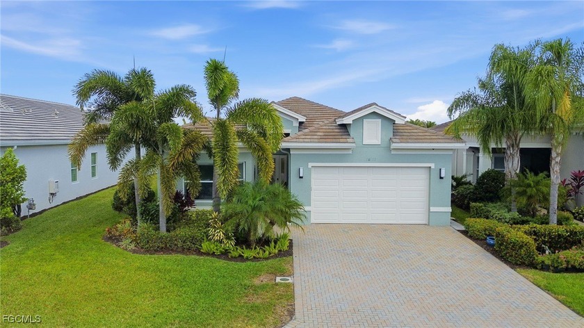 PRICE REDUCED $20K!!!!!!!! Welcome Home! This beautiful property - Beach Home for sale in Bonita Springs, Florida on Beachhouse.com