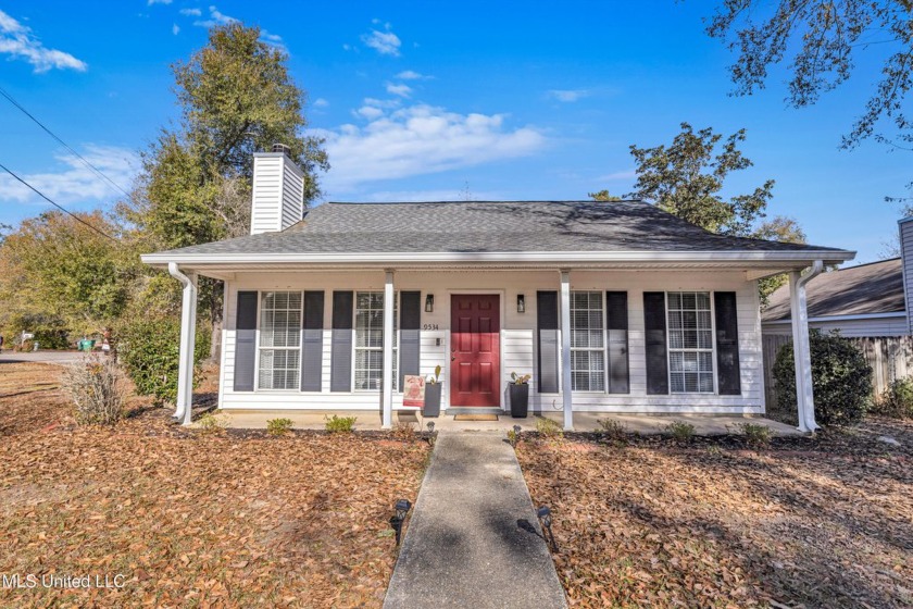 Welcome to this charming 3-bedroom, 2-bathroom home, offering a - Beach Home for sale in Diamondhead, Mississippi on Beachhouse.com