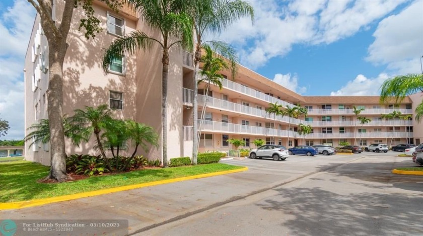 MOST ATTRACTIVE PRICE for One of the LARGEST CONDOS in Sunrise - Beach Condo for sale in Sunrise, Florida on Beachhouse.com