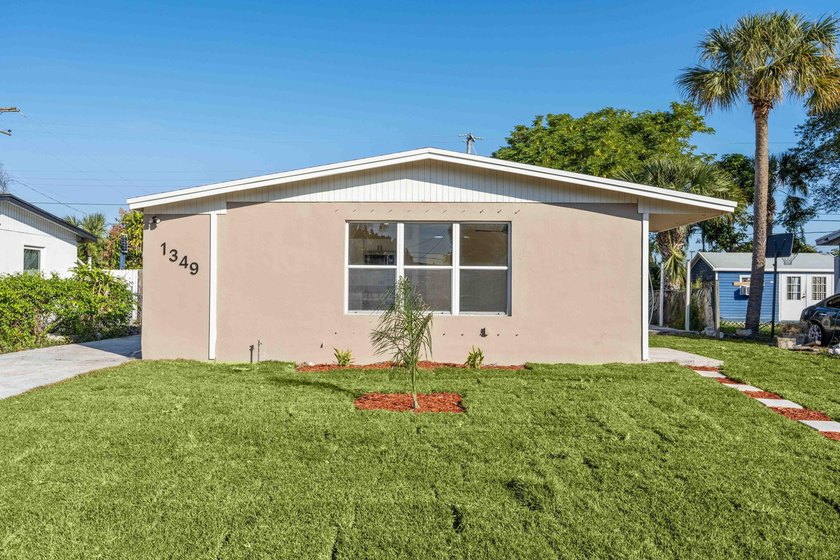 Look no further, This Property has everything you are looking - Beach Home for sale in West Palm Beach, Florida on Beachhouse.com