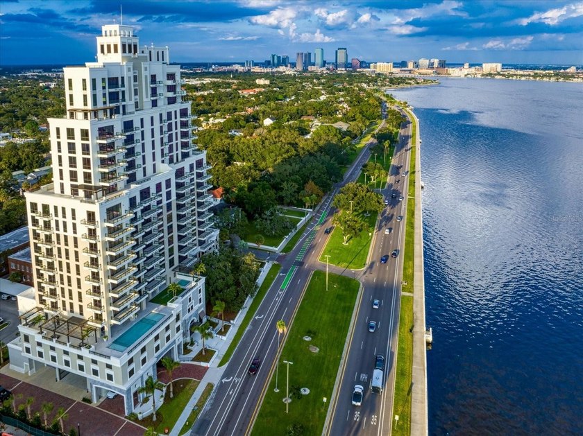 Discover an exceptional new standard of living at Hyde Park - Beach Condo for sale in Tampa, Florida on Beachhouse.com