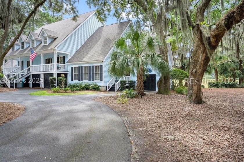 This beautifully updated 2 bedroom, 2 bathroom end-unit townhome - Beach Home for sale in Daufuskie Island, South Carolina on Beachhouse.com