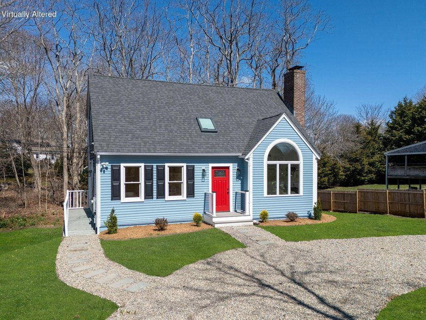 Beautifully renovated and filled with natural light, just 5 - Beach Home for sale in Teaticket, Massachusetts on Beachhouse.com