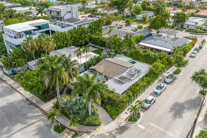 Updated Gem in North Bay Village with spacious layout with - Beach Home for sale in North Bay Village, Florida on Beachhouse.com