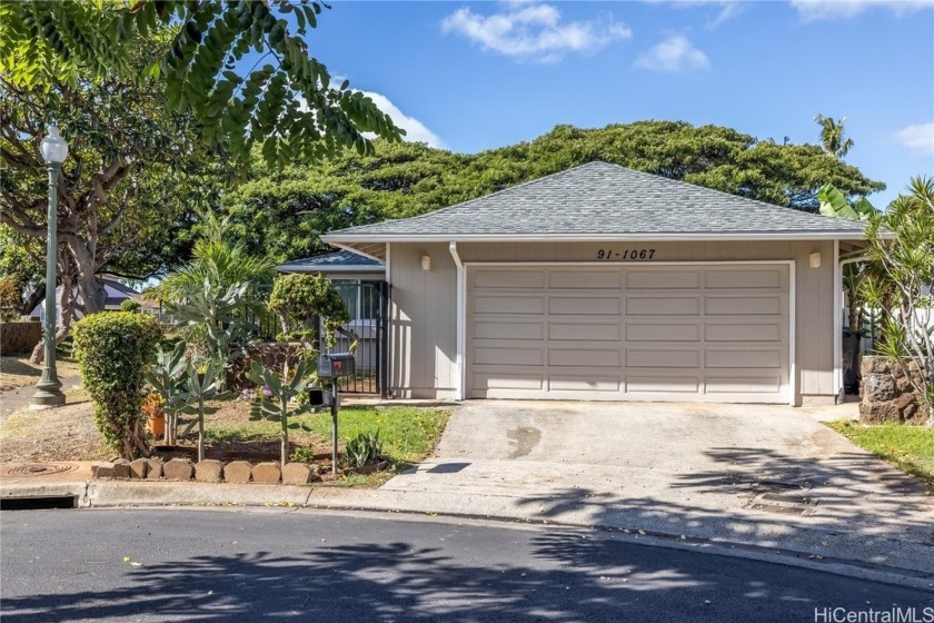 Welcome home to this charming single-level story property in the - Beach Home for sale in Ewa Beach, Hawaii on Beachhouse.com