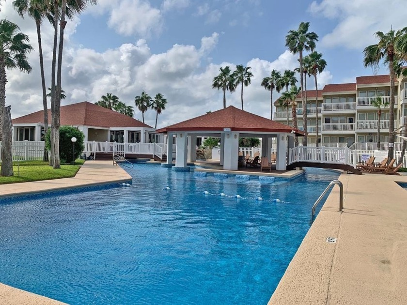 SUPERB NEW CONDOMINIUM WITH DESIGNER FINISH OUT.  THIS - Beach Condo for sale in South Padre Island, Texas on Beachhouse.com