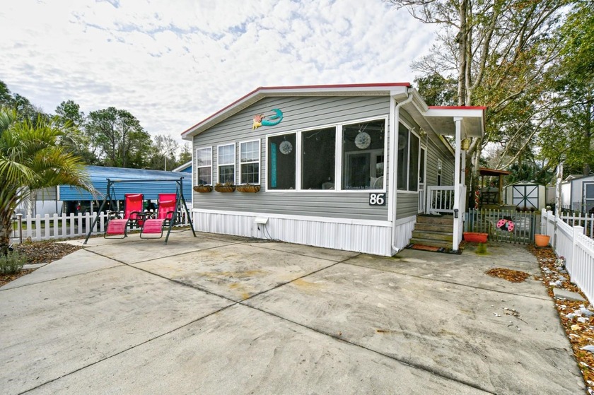 Welcome to easy coastal living in the popular Apache Campground! - Beach Home for sale in Myrtle Beach, South Carolina on Beachhouse.com
