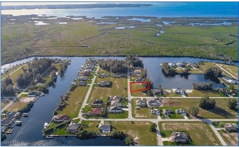 LOCATION! LOCATION! 115' on the lake and 151' at the street - Beach Lot for sale in Cape Coral, Florida on Beachhouse.com