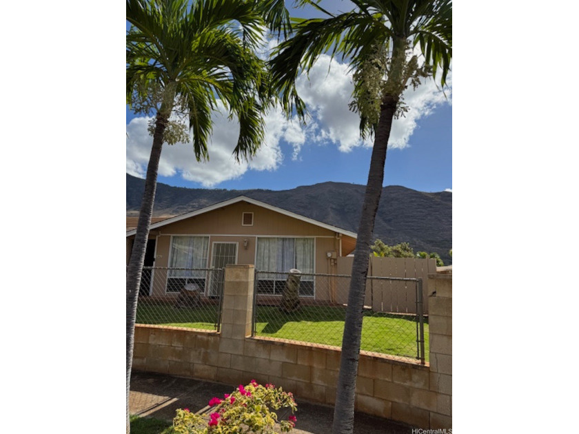 Hawaiian Home Lands in Nanakuli-This is a leasehold property - Beach Home for sale in Waianae, Hawaii on Beachhouse.com