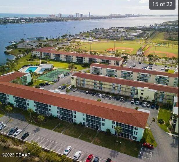 LOCATION! LOCATION! LOCATION AND AMENITIES! THIS IS IT! TOTALLY - Beach Condo for sale in Daytona Beach, Florida on Beachhouse.com