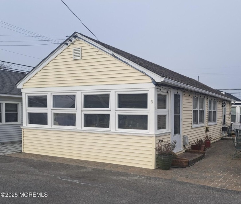 LAND INCLUDED!!! MIDWAY BEACH COTTAGE!!! Perfect timing for the - Beach Home for sale in Seaside Park, New Jersey on Beachhouse.com