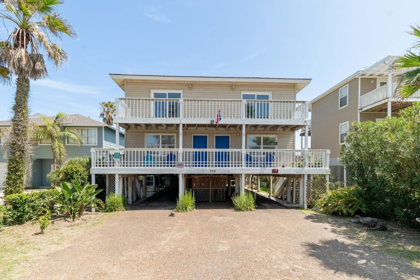 Seize the chance to own this remarkable duplex, ideally located - Beach Townhome/Townhouse for sale in South Padre Island, Texas on Beachhouse.com