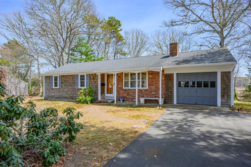 Three-bedroom, one bath Ranch being sold ''AS IS''. Needs - Beach Home for sale in Centerville, Massachusetts on Beachhouse.com